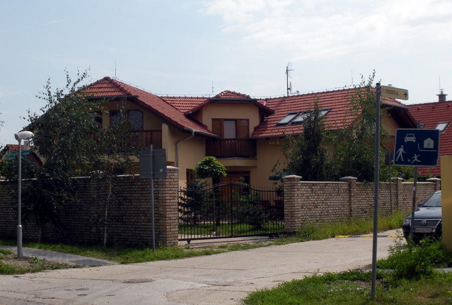 Poschodový Montovaný Rodinný dom Čierna Voda